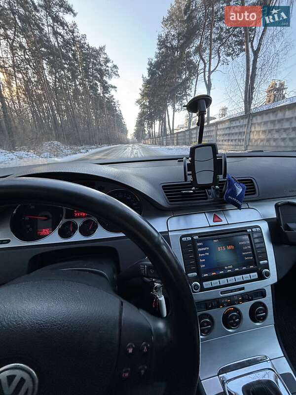 Універсал Volkswagen Passat 2007 в Тростянці
