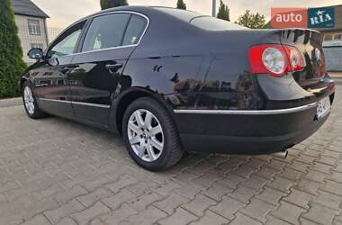 Седан Volkswagen Passat 2009 в 