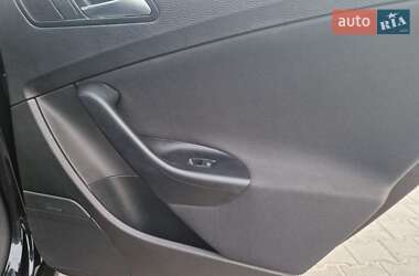 Седан Volkswagen Passat 2009 в 