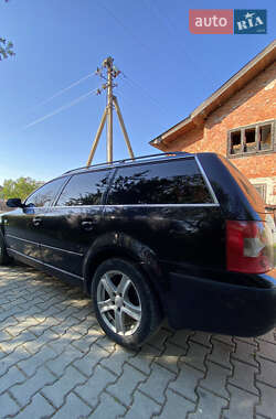 Універсал Volkswagen Passat 2001 в 