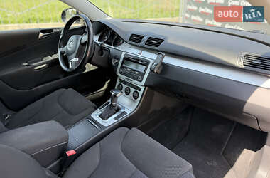 Универсал Volkswagen Passat 2010 в 