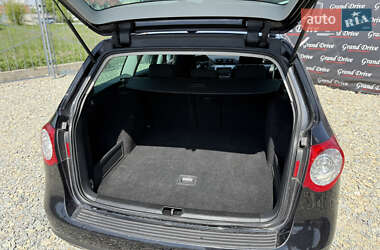 Универсал Volkswagen Passat 2010 в 