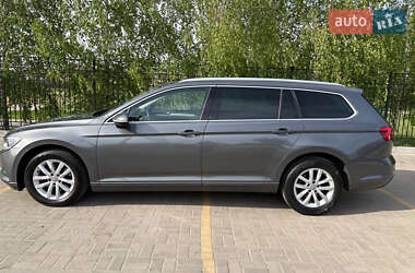 Універсал Volkswagen Passat 2016 в 