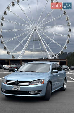 Седан Volkswagen Passat 2012 в 