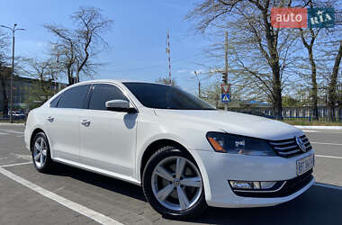 Седан Volkswagen Passat 2015 в 