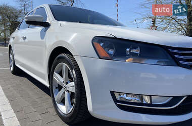 Седан Volkswagen Passat 2015 в 