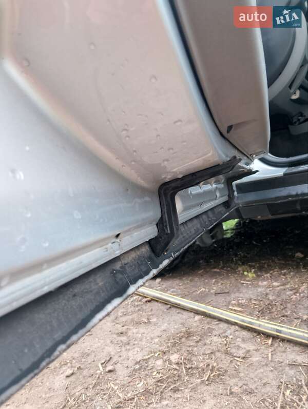 Седан Volkswagen Passat 2001 в Конотопі