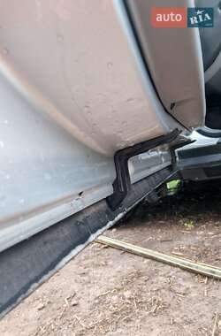 Седан Volkswagen Passat 2001 в 