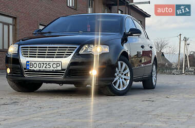 Седан Volkswagen Passat 2008 в Теофиполе