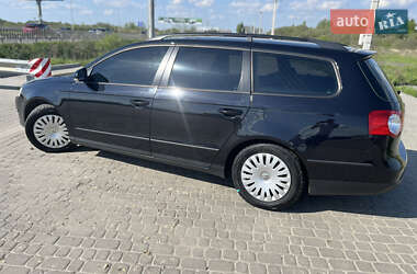 Універсал Volkswagen Passat 2006 в 