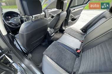 Седан Volkswagen Passat 2016 в 