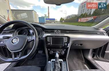 Седан Volkswagen Passat 2016 в 