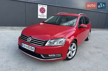 Універсал Volkswagen Passat 2011 в 