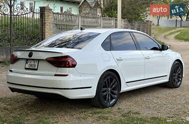 Седан Volkswagen Passat 2016 в 