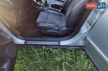 Седан Volkswagen Passat 2004 в 