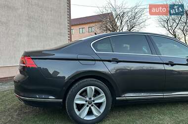 Седан Volkswagen Passat 2021 в 