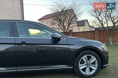 Седан Volkswagen Passat 2021 в 