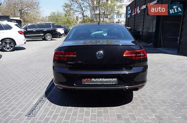 Седан Volkswagen Passat 2019 в 