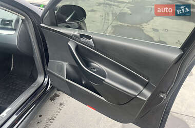 Седан Volkswagen Passat 2008 в 