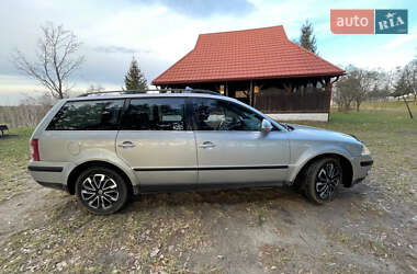 Універсал Volkswagen Passat 2004 в 