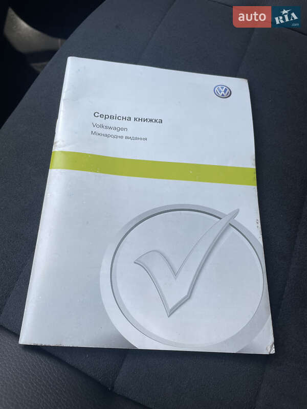 Седан Volkswagen Passat 2016 в Ужгороде