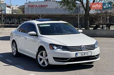Седан Volkswagen Passat 2013 в Запорожье