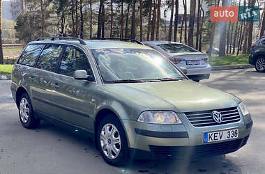 Универсал Volkswagen Passat 2001 в Харькове