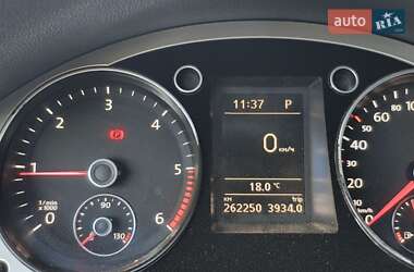 Універсал Volkswagen Passat 2012 в 