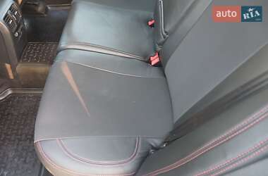 Універсал Volkswagen Passat 2011 в  фото 17 Універсал Volkswagen Passat 2011 в