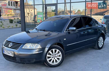 Седан Volkswagen Passat 2003 в Львові
