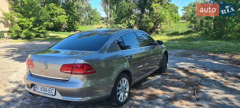 Седан Volkswagen Passat 2014 в Кременчуці