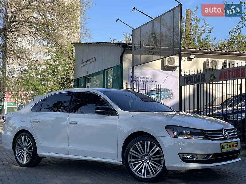 Седан Volkswagen Passat 2014 в Миколаєві