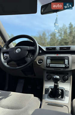 Універсал Volkswagen Passat 2008 в 