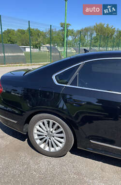 Седан Volkswagen Passat 2016 в 