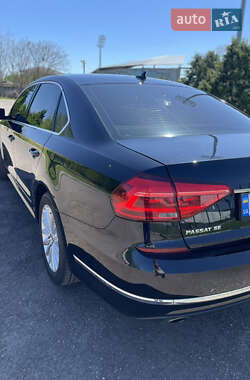 Седан Volkswagen Passat 2016 в 