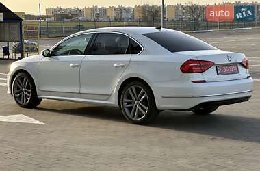 Седан Volkswagen Passat 2017 в 