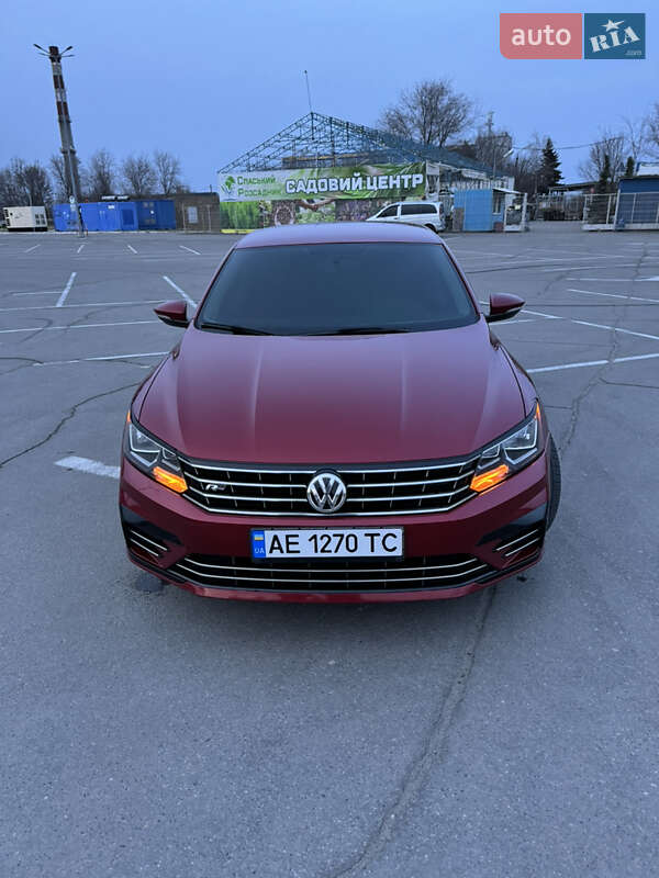 Седан Volkswagen Passat 2016 в Днепре фото 19 Седан Volkswagen Passat 2016 в Днепре