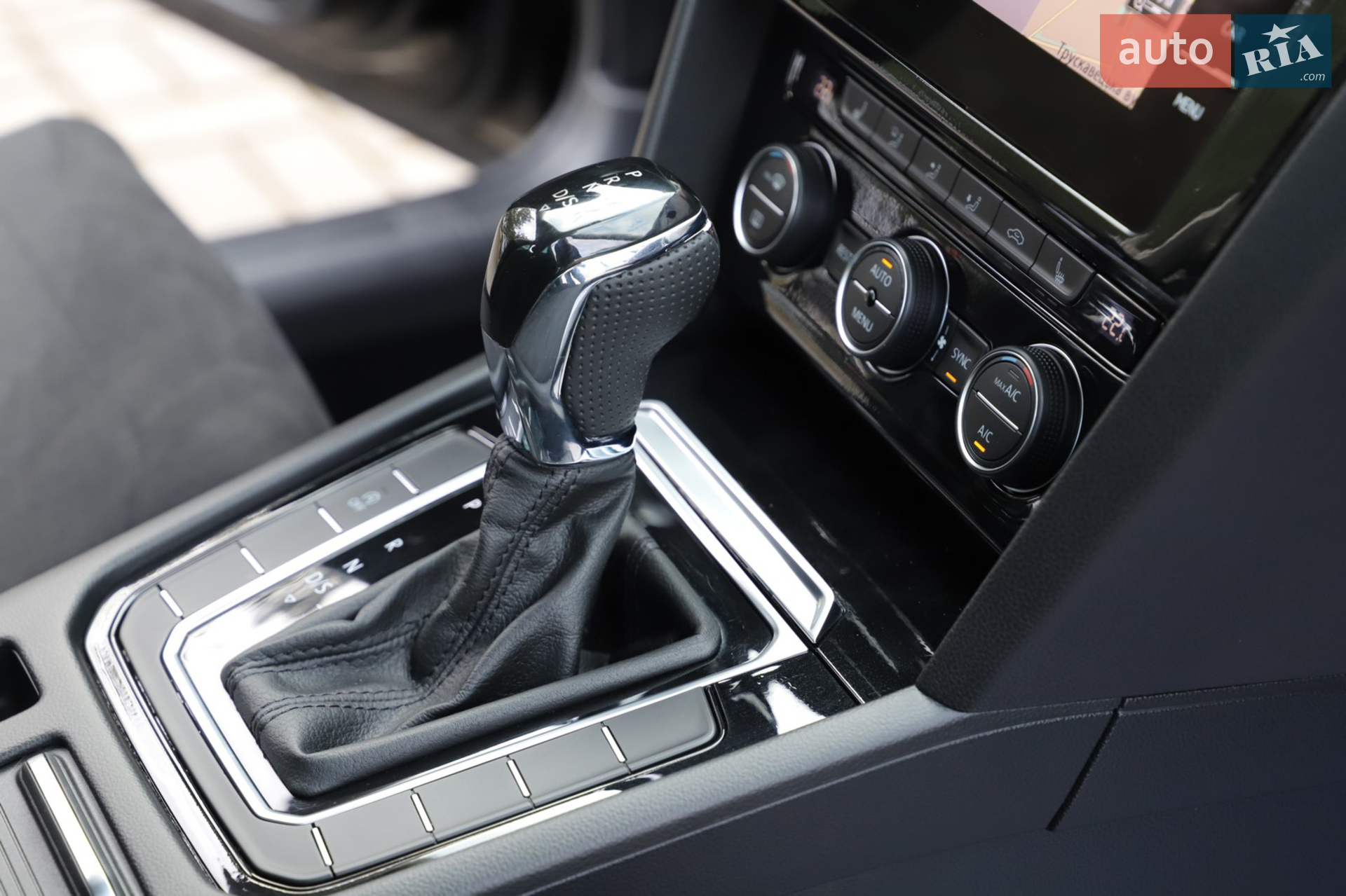 2017 Volkswagen Passat - мініатюра 9