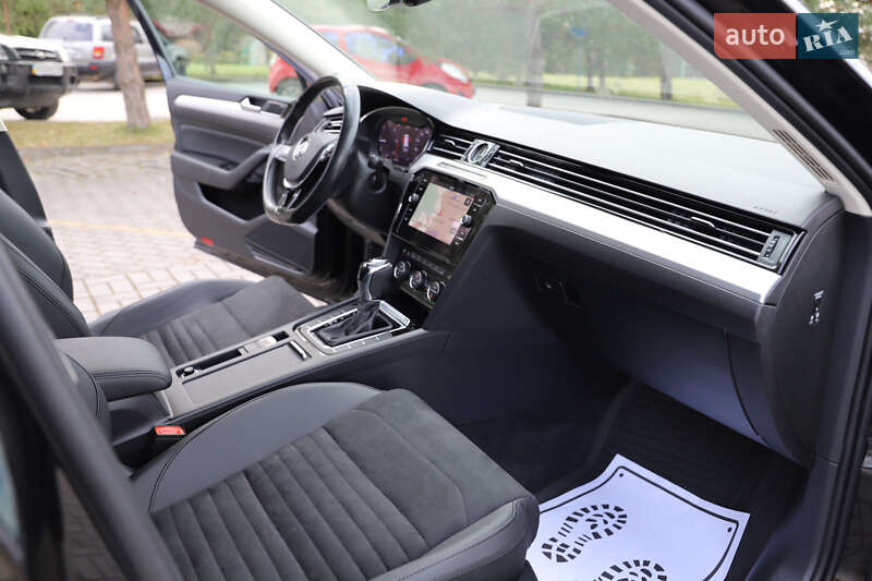 Универсал Volkswagen Passat 2017 в Днепре фото 6 Универсал Volkswagen Passat 2017 в Днепре