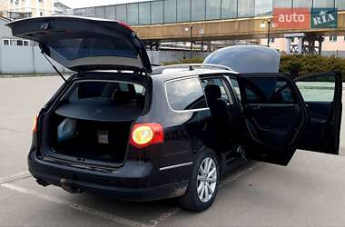Универсал Volkswagen Passat 2009 в 