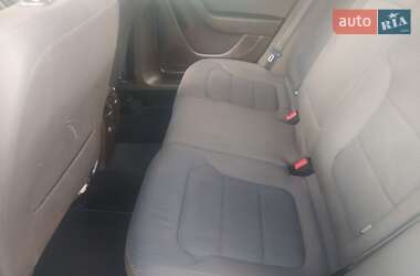 Універсал Volkswagen Passat 2012 в 
