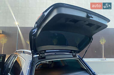 Универсал Volkswagen Passat 2012 в 