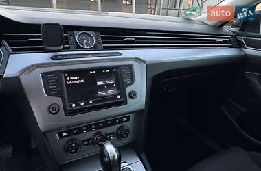 Универсал Volkswagen Passat 2017 в 