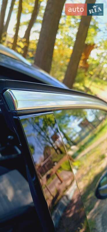 Универсал Volkswagen Passat 2016 в Киеве