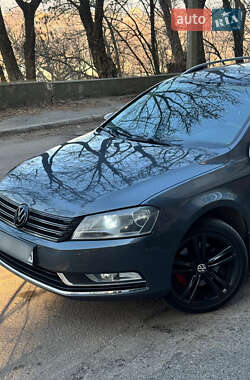 Универсал Volkswagen Passat 2013 в 