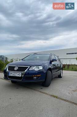 Универсал Volkswagen Passat 2010 в Коростене