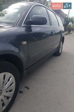 Универсал Volkswagen Passat 2001 в 