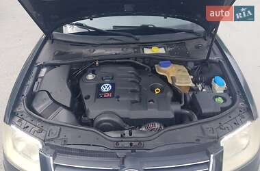 Универсал Volkswagen Passat 2001 в 