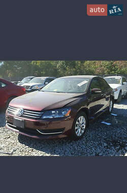 Седан Volkswagen Passat 2014 в 