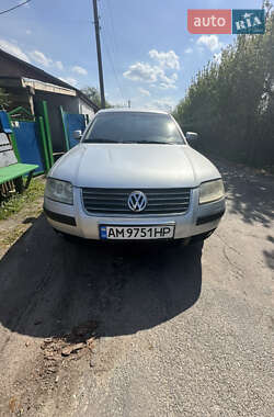 Седан Volkswagen Passat 2001 в Овручі